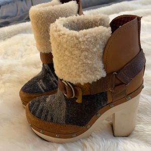 Boots worn once!! A little Tall for me but adorable and sturdy well made boot